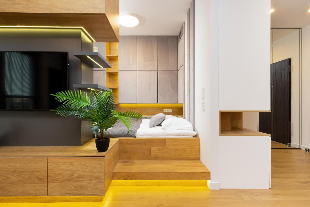Apartment City Center Grzybowska By Renters Prestige Warschau Buitenkant foto